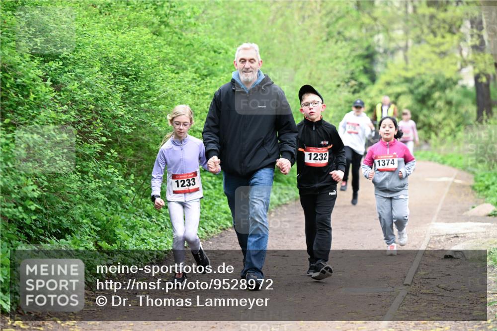 19.04.2026 - Hammer Lauf Dr. Thomas Lammeyer http://msf.ph/oto/9528972 19.04.2026 09:29:40 Laufen 1233, 1232, 1374 meine-sportfotos.de