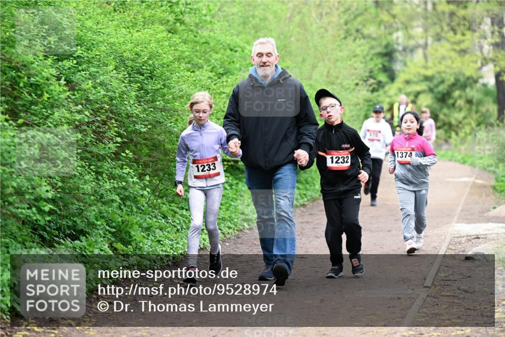 19.04.2026 - Hammer Lauf Dr. Thomas Lammeyer http://msf.ph/oto/9528974 19.04.2026 09:29:40 Laufen 1233, 1232, 176, 1374 meine-sportfotos.de