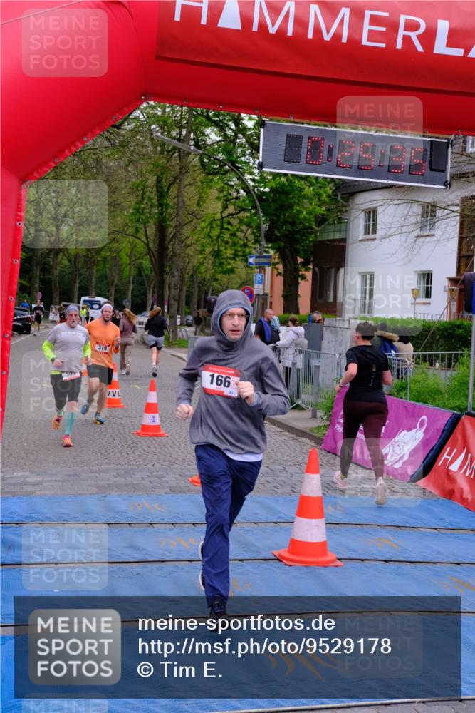 19.04.2026 - Hammer Lauf Tim E. http://msf.ph/oto/9529178 19.04.2026 10:10:44 Ziel 166, 192, 305, 319, 405, 491, 806, 1639 meine-sportfotos.de