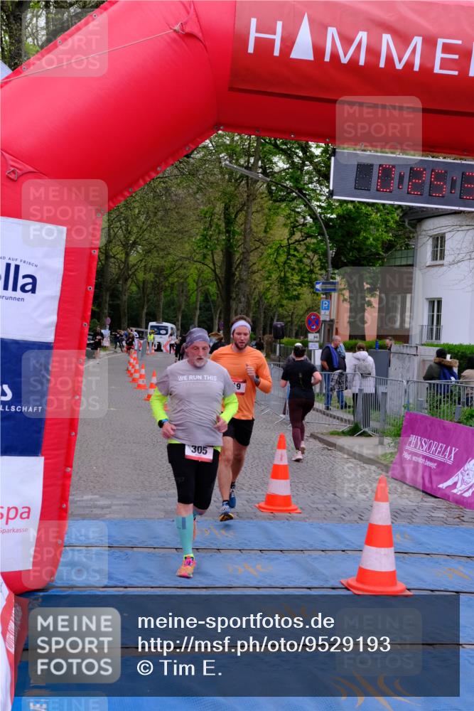 19.04.2026 - Hammer Lauf Tim E. http://msf.ph/oto/9529193 19.04.2026 10:10:45 Ziel 166, 305, 319, 405, 491, 704, 836, 1639 meine-sportfotos.de