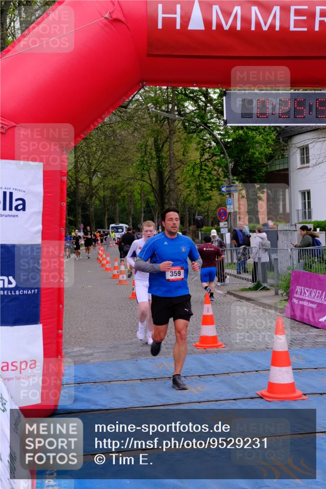 19.04.2026 - Hammer Lauf Tim E. http://msf.ph/oto/9529231 19.04.2026 10:11:07 Ziel 359, 756, 934, 999, 1182, 1759 meine-sportfotos.de