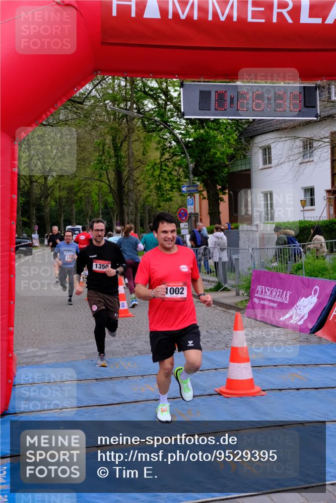19.04.2026 - Hammer Lauf Tim E. http://msf.ph/oto/9529395 19.04.2026 10:11:47 Ziel 110, 210, 276, 310, 1002, 1350, 1738 meine-sportfotos.de
