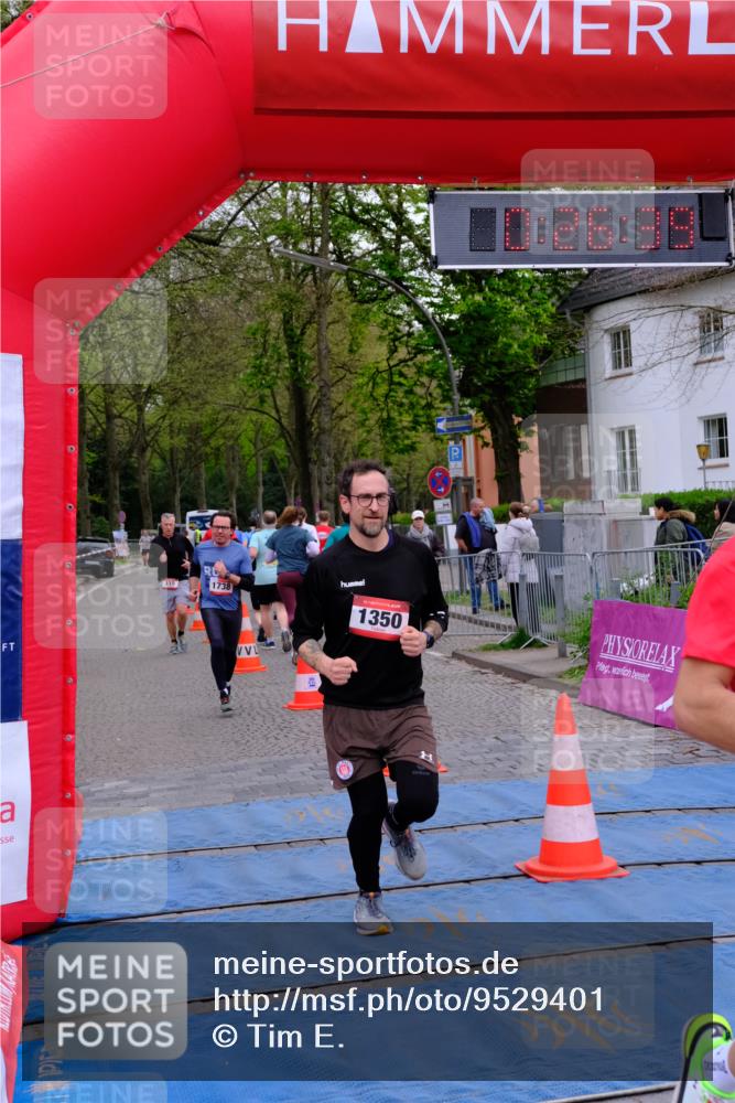 19.04.2026 - Hammer Lauf Tim E. http://msf.ph/oto/9529401 19.04.2026 10:11:47 Ziel 110, 210, 276, 310, 1002, 1350, 1738 meine-sportfotos.de