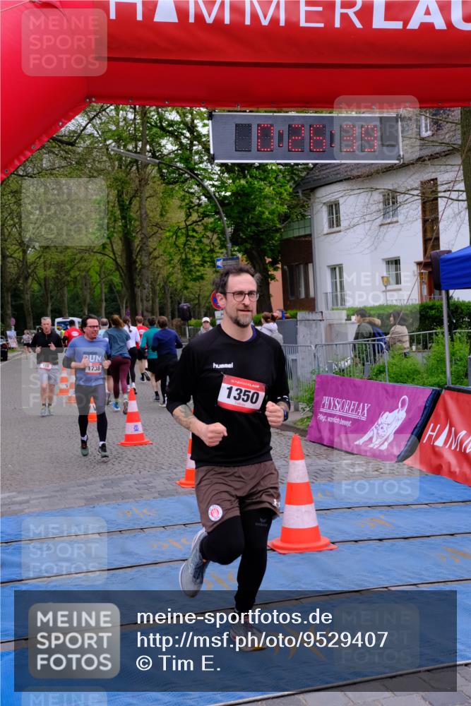 19.04.2026 - Hammer Lauf Tim E. http://msf.ph/oto/9529407 19.04.2026 10:11:48 Ziel 110, 276, 1002, 1350, 1738 meine-sportfotos.de