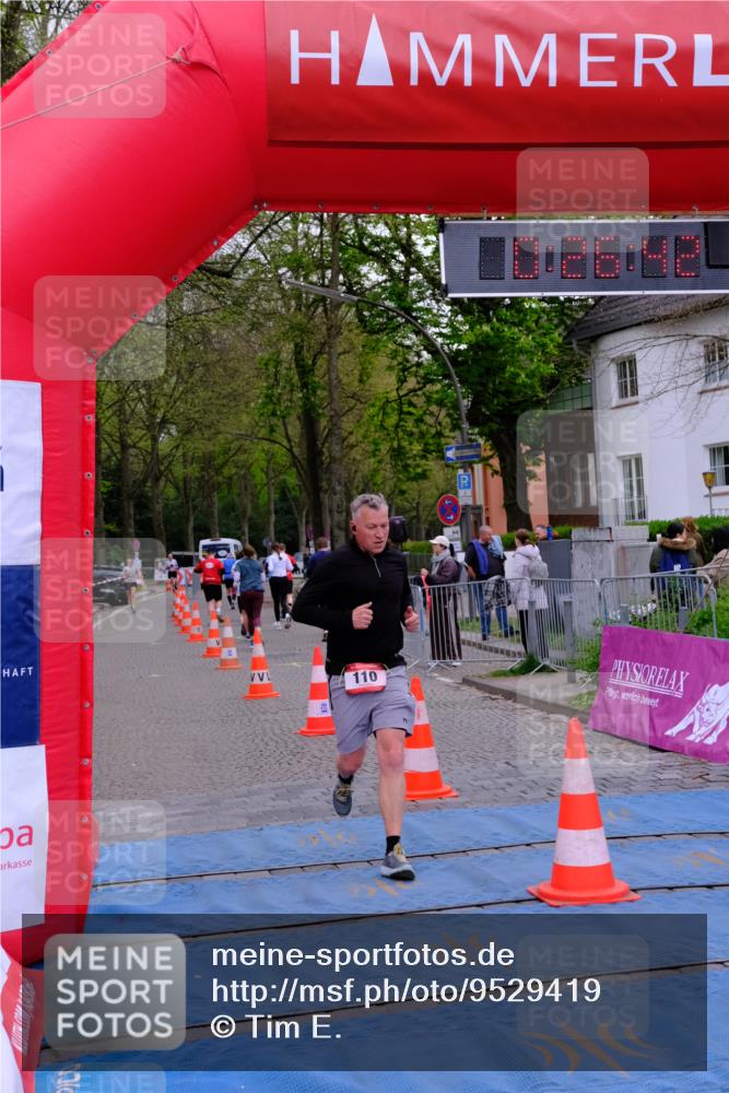 19.04.2026 - Hammer Lauf Tim E. http://msf.ph/oto/9529419 19.04.2026 10:11:50 Ziel 110, 1002, 1350, 1738 meine-sportfotos.de