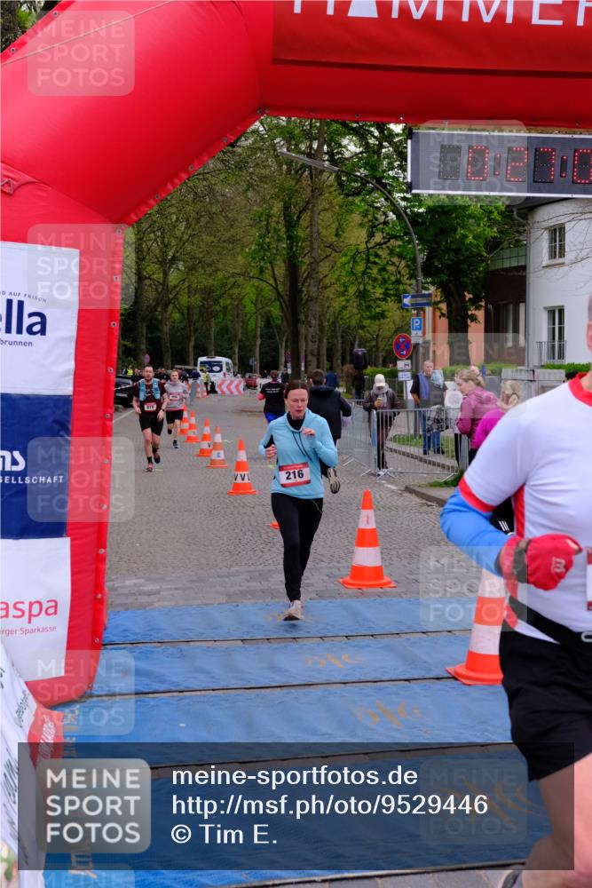 19.04.2026 - Hammer Lauf Tim E. http://msf.ph/oto/9529446 19.04.2026 10:12:12 Ziel 216, 248, 249, 312, 748, 878, 1016 meine-sportfotos.de