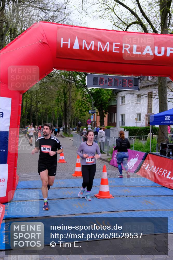 19.04.2026 - Hammer Lauf Tim E. http://msf.ph/oto/9529537 19.04.2026 10:12:44 Ziel 1079, 1335, 1708, 1727, 1735 meine-sportfotos.de