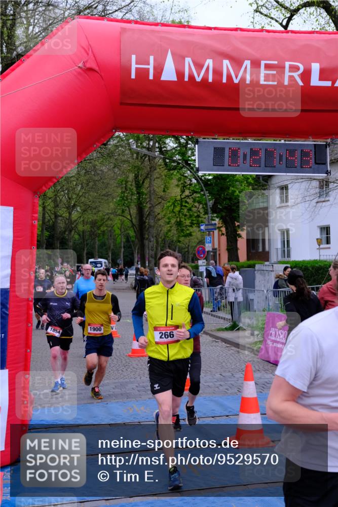 19.04.2026 - Hammer Lauf Tim E. http://msf.ph/oto/9529570 19.04.2026 10:12:51 Ziel 266, 526, 561, 1144, 1247, 1602, 1735, 1854, 1900, 1901 meine-sportfotos.de