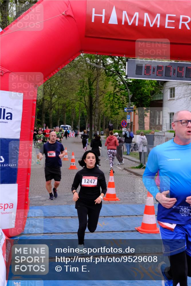 19.04.2026 - Hammer Lauf Tim E. http://msf.ph/oto/9529608 19.04.2026 10:12:55 Ziel 266, 300, 320, 526, 561, 813, 1144, 1247, 1602, 1854, 1900, 1901 meine-sportfotos.de