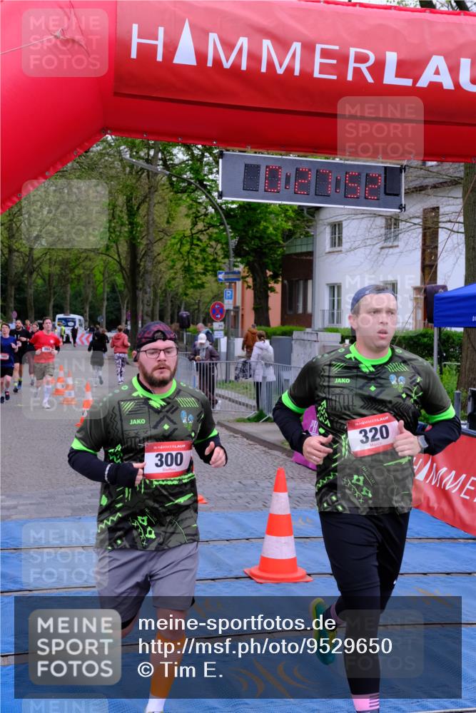 19.04.2026 - Hammer Lauf Tim E. http://msf.ph/oto/9529650 19.04.2026 10:13:00 Ziel 300, 320, 561, 585, 813, 994 meine-sportfotos.de
