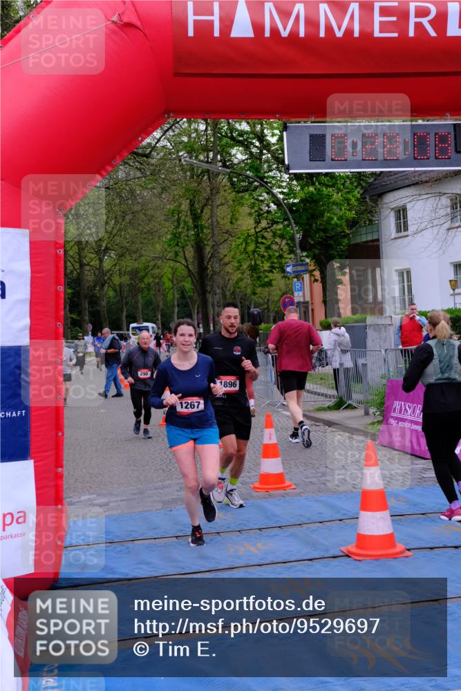 19.04.2026 - Hammer Lauf Tim E. http://msf.ph/oto/9529697 19.04.2026 10:13:16 Ziel 165, 284, 290, 301, 401, 691, 692, 1083, 1267, 1297, 1633, 1851, 1896 meine-sportfotos.de