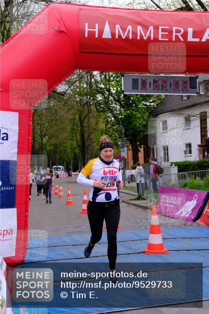 19.04.2026 - Hammer Lauf Tim E. http://msf.ph/oto/9529733 19.04.2026 10:14:15 Ziel 328, 710, 1239 meine-sportfotos.de