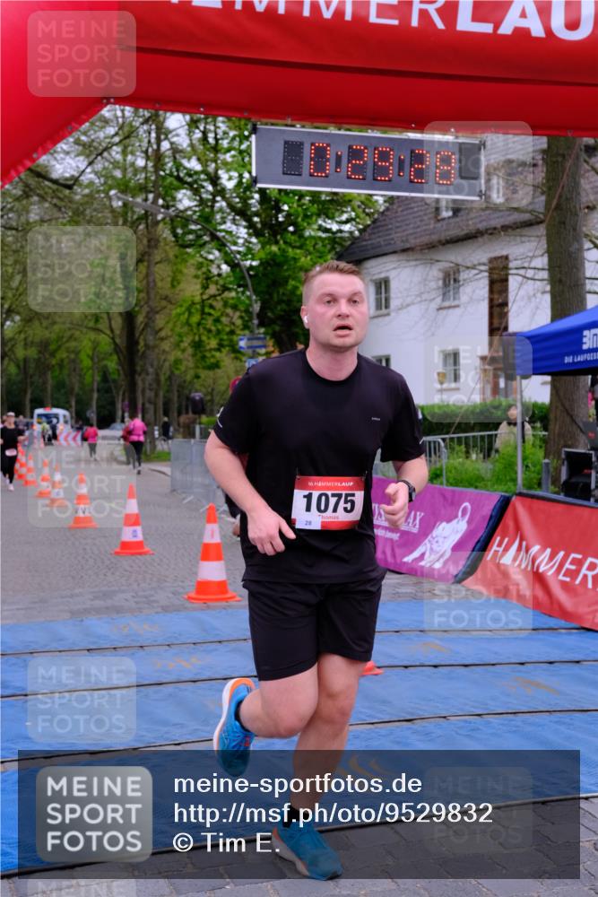 19.04.2026 - Hammer Lauf Tim E. http://msf.ph/oto/9529832 19.04.2026 10:14:36 Ziel 219, 220, 260, 611, 612, 715, 1075, 1091, 1638, 1760 meine-sportfotos.de