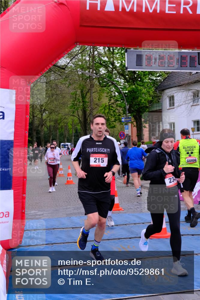 19.04.2026 - Hammer Lauf Tim E. http://msf.ph/oto/9529861 19.04.2026 10:14:45 Ziel 215, 234, 425, 551, 611, 612, 613, 1133, 1150, 1249, 1818 meine-sportfotos.de