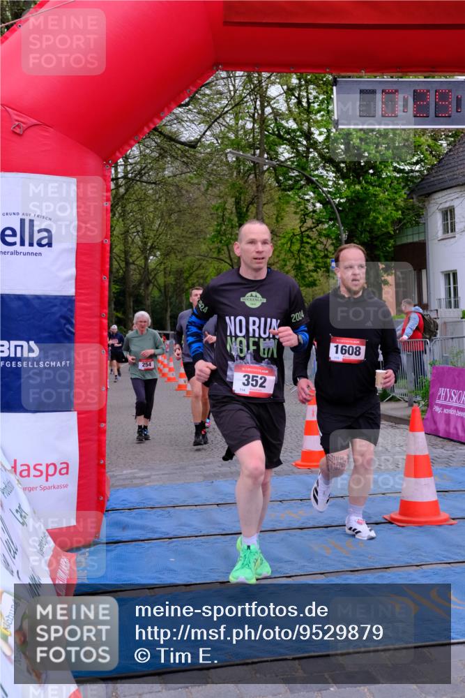 19.04.2026 - Hammer Lauf Tim E. http://msf.ph/oto/9529879 19.04.2026 10:14:54 Ziel 254, 352, 551, 613, 628, 1201, 1290, 1608, 1691, 1721 meine-sportfotos.de