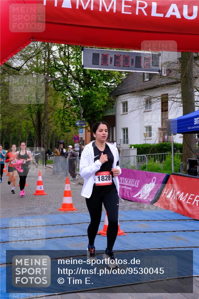 19.04.2026 - Hammer Lauf Tim E. http://msf.ph/oto/9530045 19.04.2026 10:15:20 Ziel 227, 279, 563, 733, 948, 1053, 1230, 1640, 1828 meine-sportfotos.de