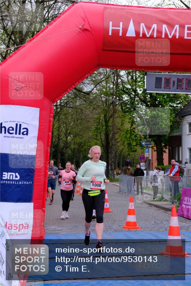 19.04.2026 - Hammer Lauf Tim E. http://msf.ph/oto/9530143 19.04.2026 10:15:44 Ziel 244, 344, 755, 804, 1008, 1744 meine-sportfotos.de