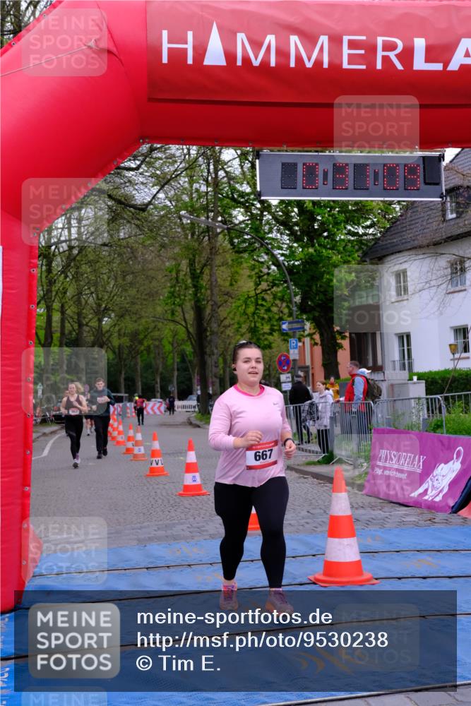 19.04.2026 - Hammer Lauf Tim E. http://msf.ph/oto/9530238 19.04.2026 10:16:17 Ziel 126, 667 meine-sportfotos.de