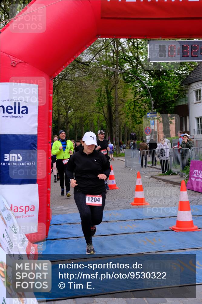 19.04.2026 - Hammer Lauf Tim E. http://msf.ph/oto/9530322 19.04.2026 10:17:24 Ziel 149, 178, 452, 648, 1204, 1654, 1656, 1696, 1770, 1783 meine-sportfotos.de