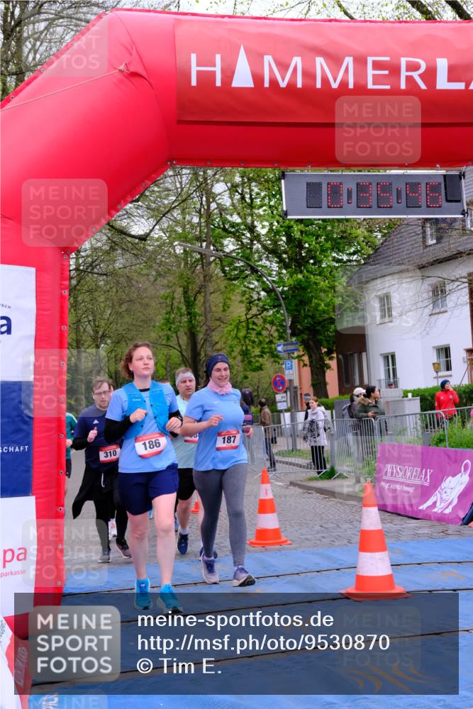 19.04.2026 - Hammer Lauf Tim E. http://msf.ph/oto/9530870 19.04.2026 10:20:54 Ziel 156, 186, 187, 210, 310, 334, 440, 747, 748, 1767 meine-sportfotos.de
