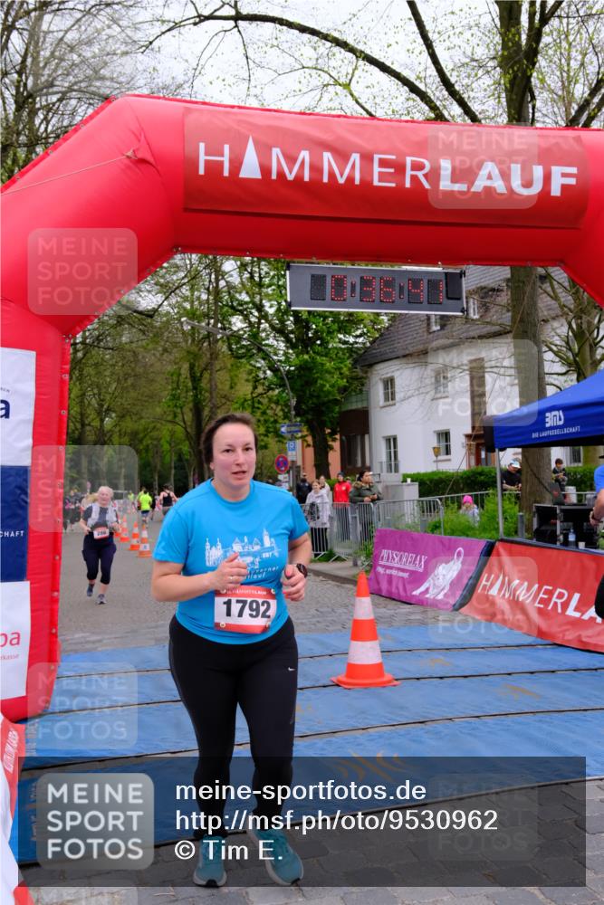 19.04.2026 - Hammer Lauf Tim E. http://msf.ph/oto/9530962 19.04.2026 10:21:49 Ziel 119, 288, 296, 1792 meine-sportfotos.de