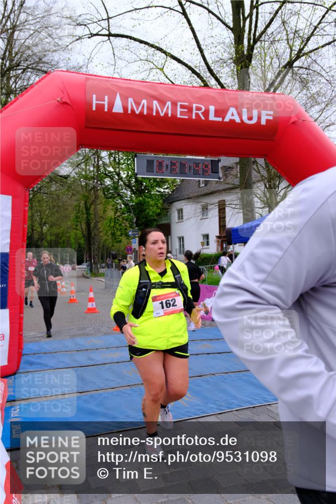 19.04.2026 - Hammer Lauf Tim E. http://msf.ph/oto/9531098 19.04.2026 10:22:57 Ziel 162, 301, 401, 685, 1632, 1633, 1851 meine-sportfotos.de