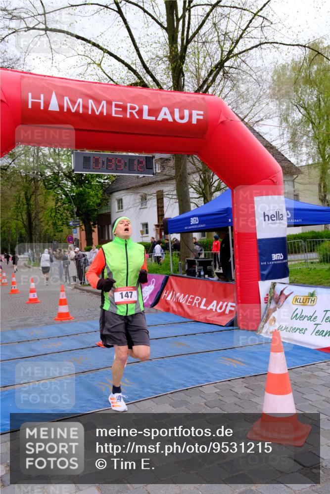 19.04.2026 - Hammer Lauf Tim E. http://msf.ph/oto/9531215 19.04.2026 10:24:20 Ziel 147, 501, 557, 1122, 1343, 1775 meine-sportfotos.de