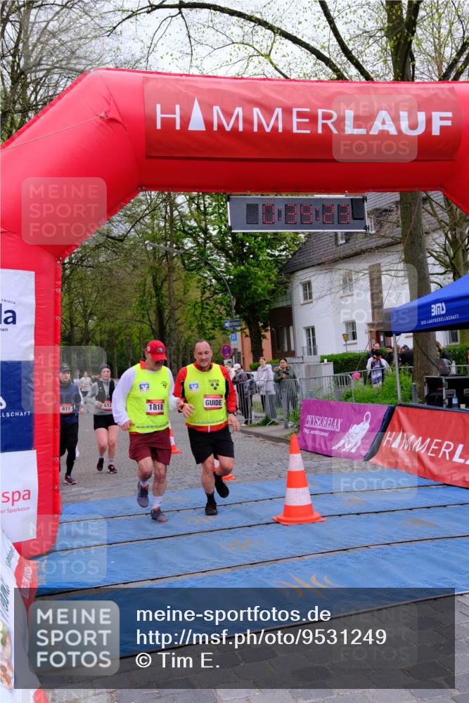 19.04.2026 - Hammer Lauf Tim E. http://msf.ph/oto/9531249 19.04.2026 10:24:30 Ziel 611, 612, 715, 974, 1091, 1107, 1274, 1818 meine-sportfotos.de