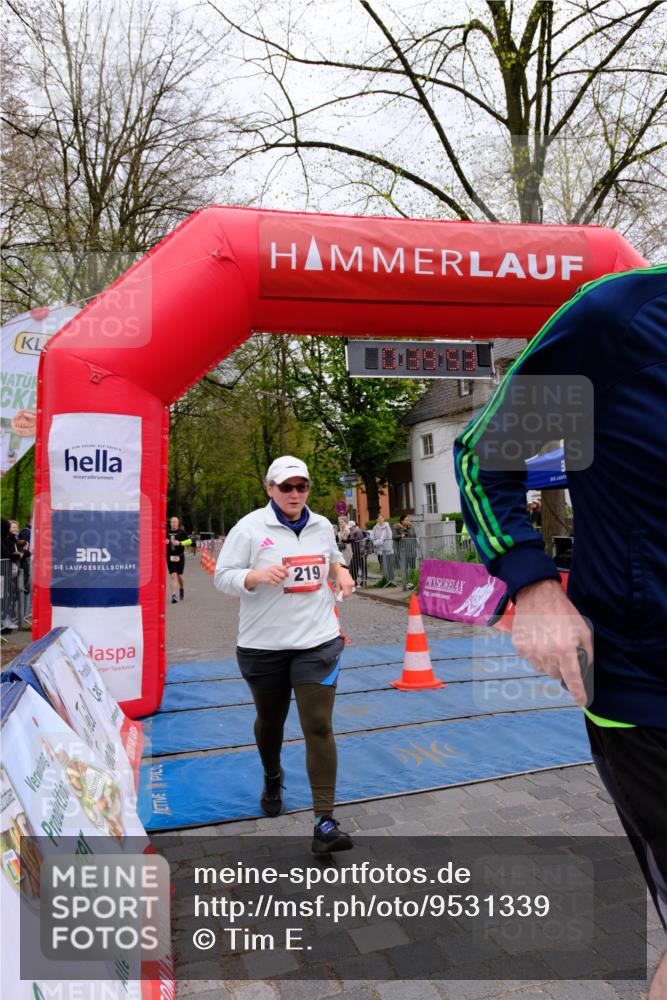 19.04.2026 - Hammer Lauf Tim E. http://msf.ph/oto/9531339 19.04.2026 10:25:00 Ziel 106, 113, 219, 220, 717, 989 meine-sportfotos.de