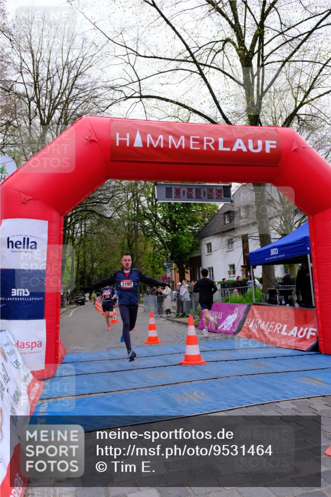 19.04.2026 - Hammer Lauf Tim E. http://msf.ph/oto/9531464 19.04.2026 10:26:54 Ziel 214, 308, 1190 meine-sportfotos.de