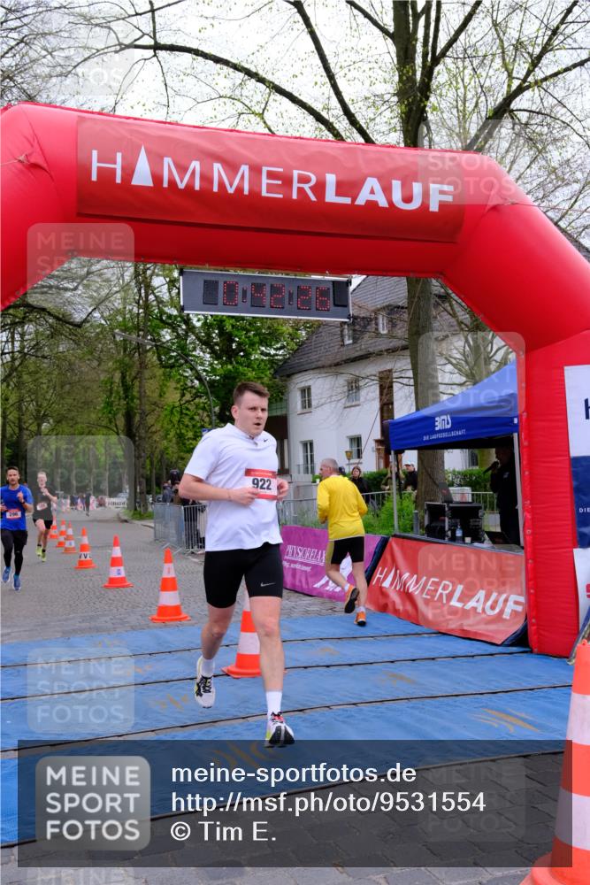 19.04.2026 - Hammer Lauf Tim E. http://msf.ph/oto/9531554 19.04.2026 10:27:34 Ziel 296, 355, 687, 858, 922, 999, 1641, 1724 meine-sportfotos.de