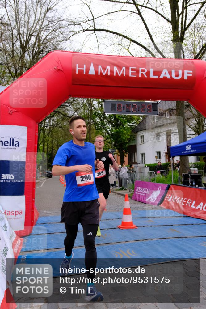 19.04.2026 - Hammer Lauf Tim E. http://msf.ph/oto/9531575 19.04.2026 10:27:37 Ziel 296, 355, 922, 999, 1641, 1724 meine-sportfotos.de