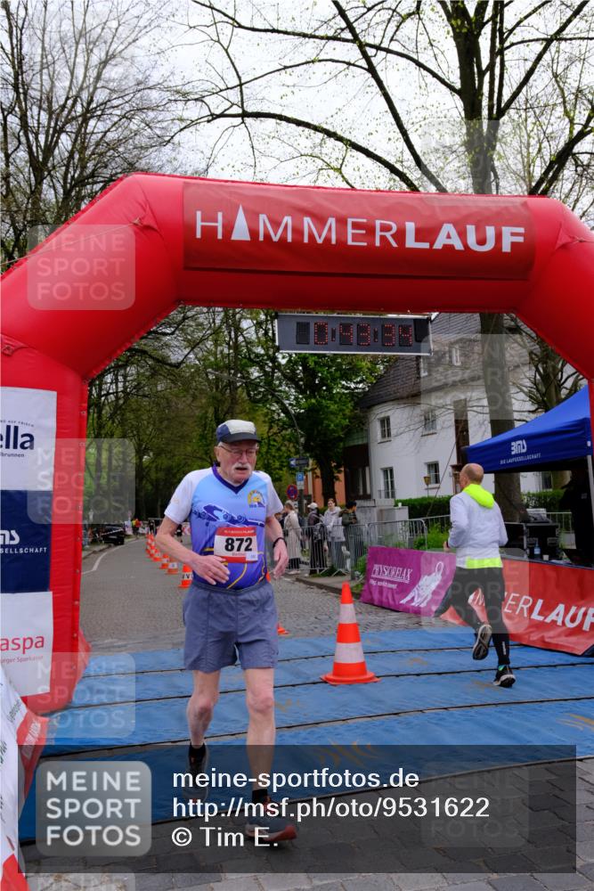 19.04.2026 - Hammer Lauf Tim E. http://msf.ph/oto/9531622 19.04.2026 10:28:42 Ziel 102, 319, 774, 792, 872, 879 meine-sportfotos.de