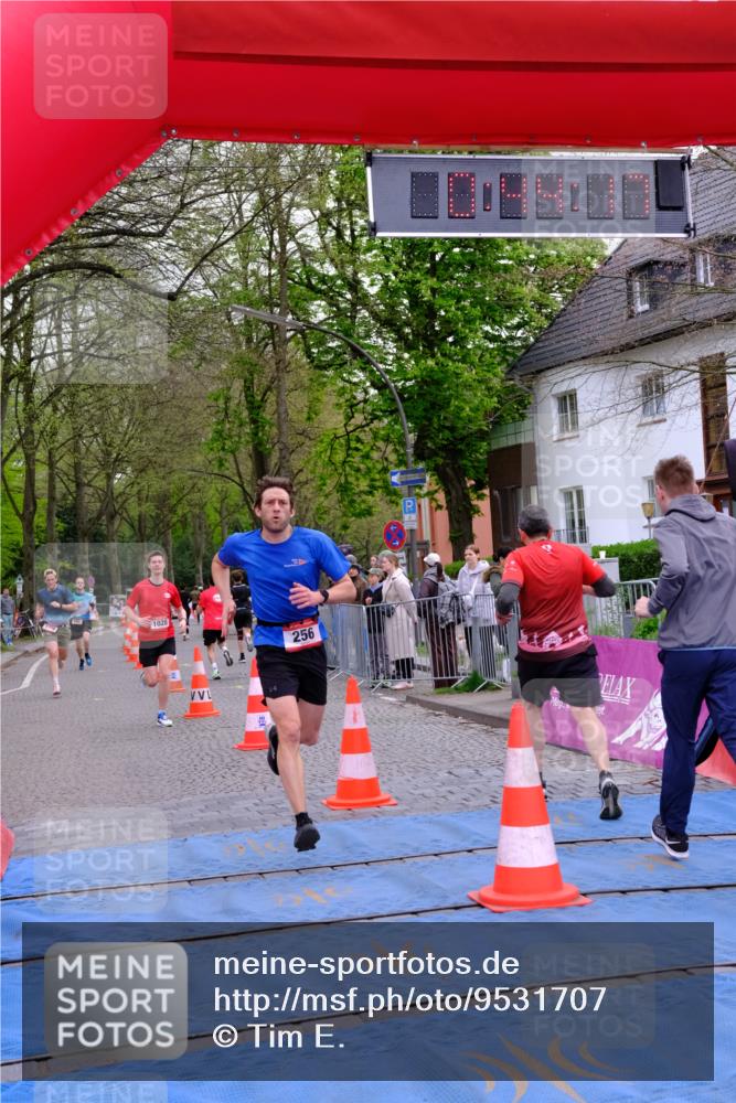 19.04.2026 - Hammer Lauf Tim E. http://msf.ph/oto/9531707 19.04.2026 10:29:25 Ziel 166, 256, 293, 428, 1002, 1028, 1762, 1776, 1866 meine-sportfotos.de