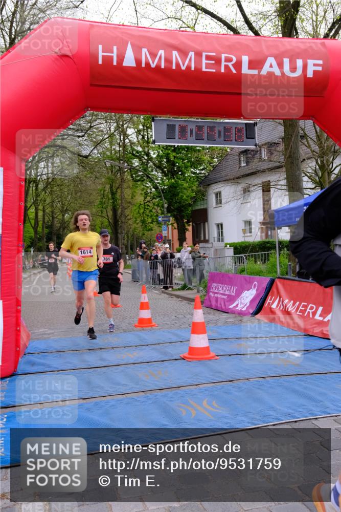 19.04.2026 - Hammer Lauf Tim E. http://msf.ph/oto/9531759 19.04.2026 10:29:46 Ziel 176, 359, 498, 578, 765, 781, 1122, 1614, 1742 meine-sportfotos.de