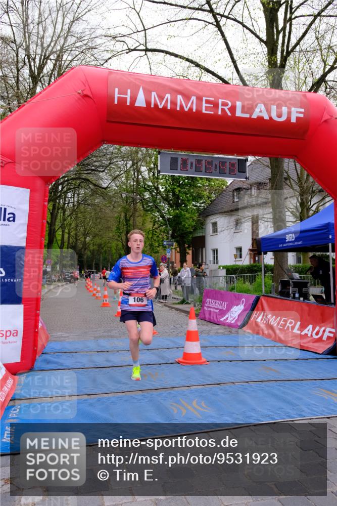 19.04.2026 - Hammer Lauf Tim E. http://msf.ph/oto/9531923 19.04.2026 10:30:57 Ziel 106, 184, 276 meine-sportfotos.de