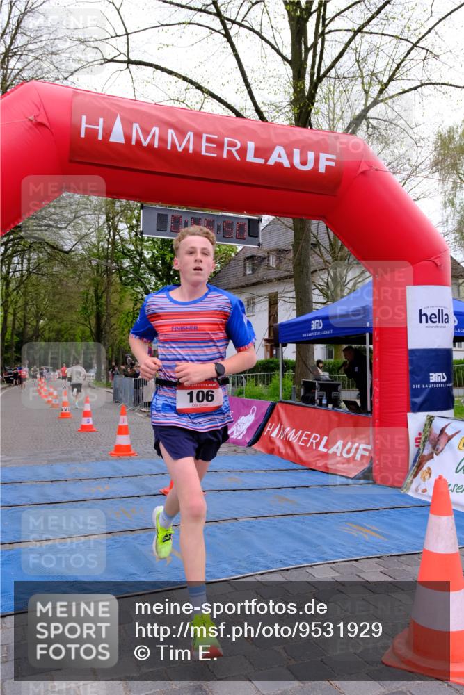 19.04.2026 - Hammer Lauf Tim E. http://msf.ph/oto/9531929 19.04.2026 10:30:57 Ziel 106, 184, 276 meine-sportfotos.de