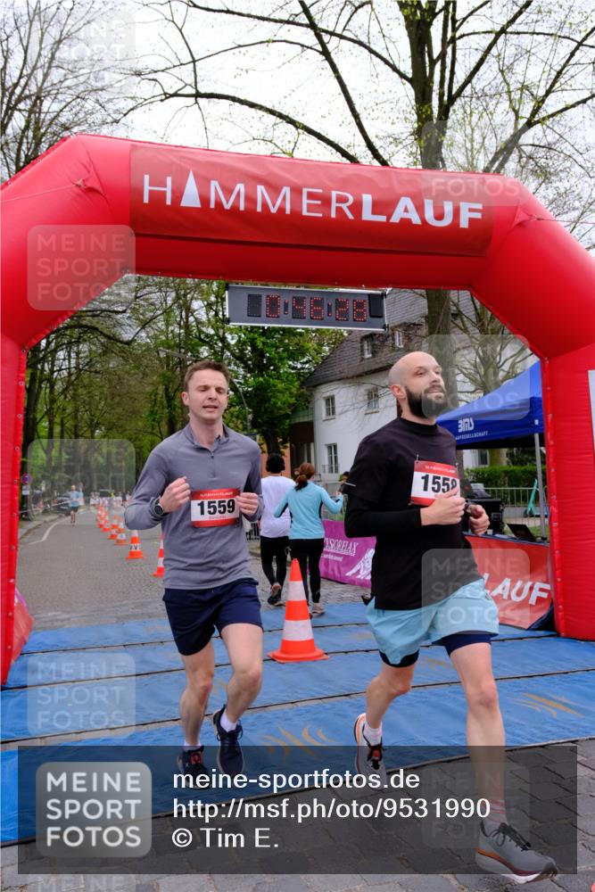 19.04.2026 - Hammer Lauf Tim E. http://msf.ph/oto/9531990 19.04.2026 10:31:35 Ziel 216, 1331, 1350, 1558, 1559, 1854 meine-sportfotos.de