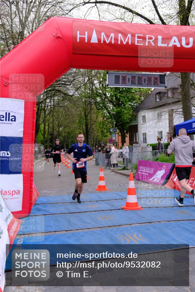 19.04.2026 - Hammer Lauf Tim E. http://msf.ph/oto/9532082 19.04.2026 10:32:16 Ziel 399, 505, 585, 916, 996 meine-sportfotos.de