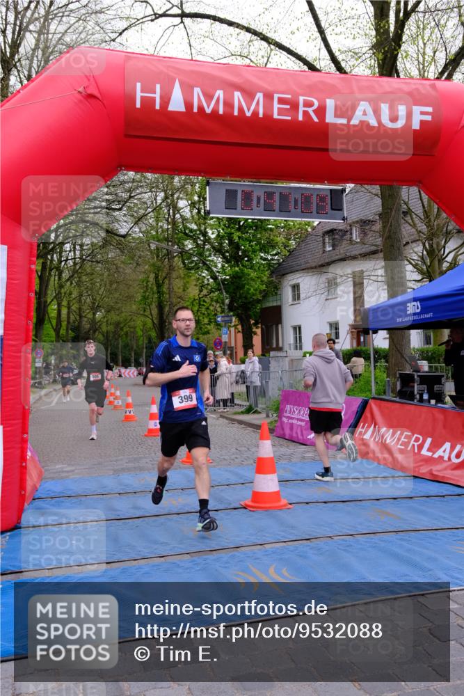 19.04.2026 - Hammer Lauf Tim E. http://msf.ph/oto/9532088 19.04.2026 10:32:17 Ziel 399, 505, 585, 916, 996, 1105 meine-sportfotos.de