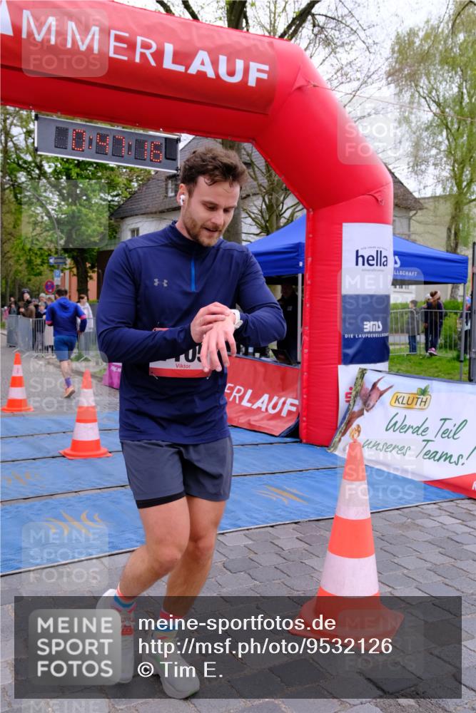 19.04.2026 - Hammer Lauf Tim E. http://msf.ph/oto/9532126 19.04.2026 10:32:24 Ziel 505, 585, 934, 966, 1105 meine-sportfotos.de