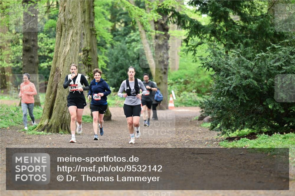 19.04.2026 - Hammer Lauf Dr. Thomas Lammeyer http://msf.ph/oto/9532142 19.04.2026 10:10:37 Laufen 252 meine-sportfotos.de