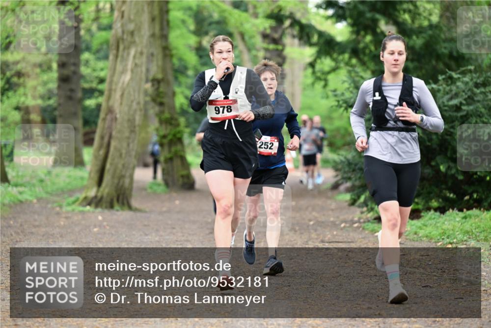 19.04.2026 - Hammer Lauf Dr. Thomas Lammeyer http://msf.ph/oto/9532181 19.04.2026 10:10:42 Laufen 978, 252 meine-sportfotos.de