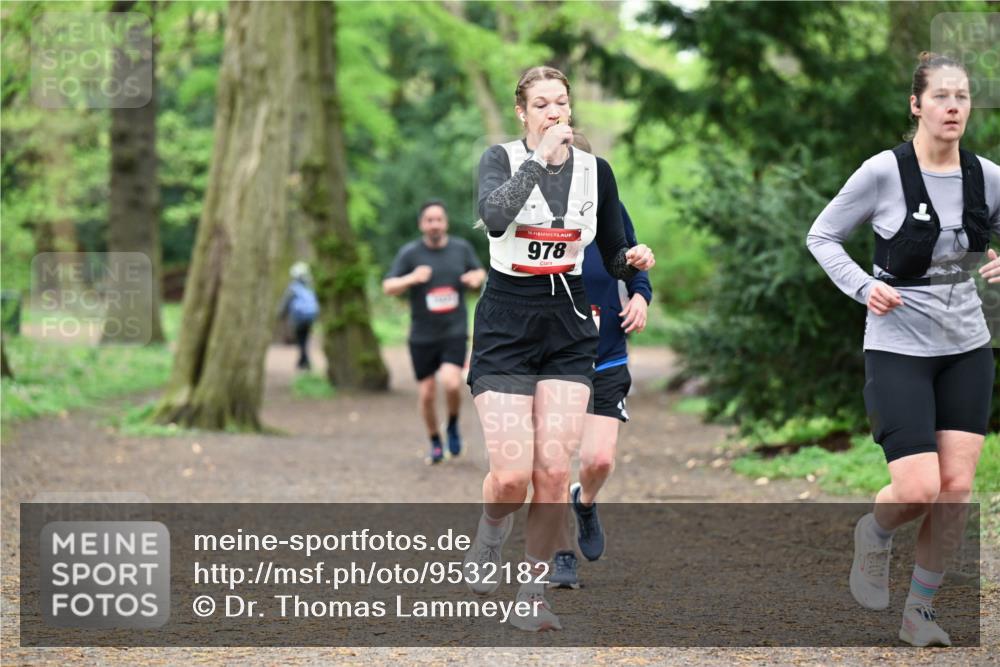 19.04.2026 - Hammer Lauf Dr. Thomas Lammeyer http://msf.ph/oto/9532182 19.04.2026 10:10:42 Laufen 978 meine-sportfotos.de