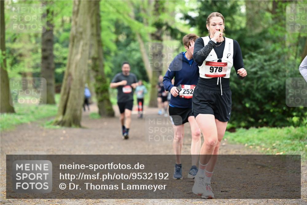 19.04.2026 - Hammer Lauf Dr. Thomas Lammeyer http://msf.ph/oto/9532192 19.04.2026 10:10:43 Laufen 252, 978 meine-sportfotos.de