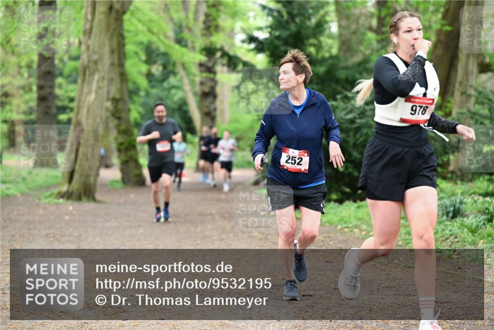 19.04.2026 - Hammer Lauf Dr. Thomas Lammeyer http://msf.ph/oto/9532195 19.04.2026 10:10:44 Laufen 252, 978 meine-sportfotos.de