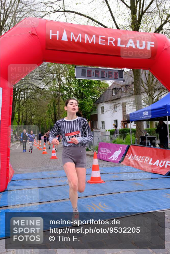 19.04.2026 - Hammer Lauf Tim E. http://msf.ph/oto/9532205 19.04.2026 10:33:05 Ziel 329, 338, 891, 999, 1026, 1800, 1896 meine-sportfotos.de