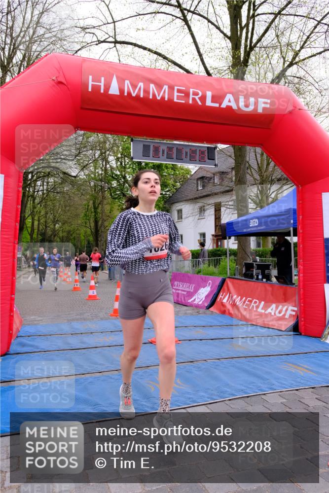 19.04.2026 - Hammer Lauf Tim E. http://msf.ph/oto/9532208 19.04.2026 10:33:06 Ziel 329, 338, 891, 999, 1026, 1800, 1896 meine-sportfotos.de