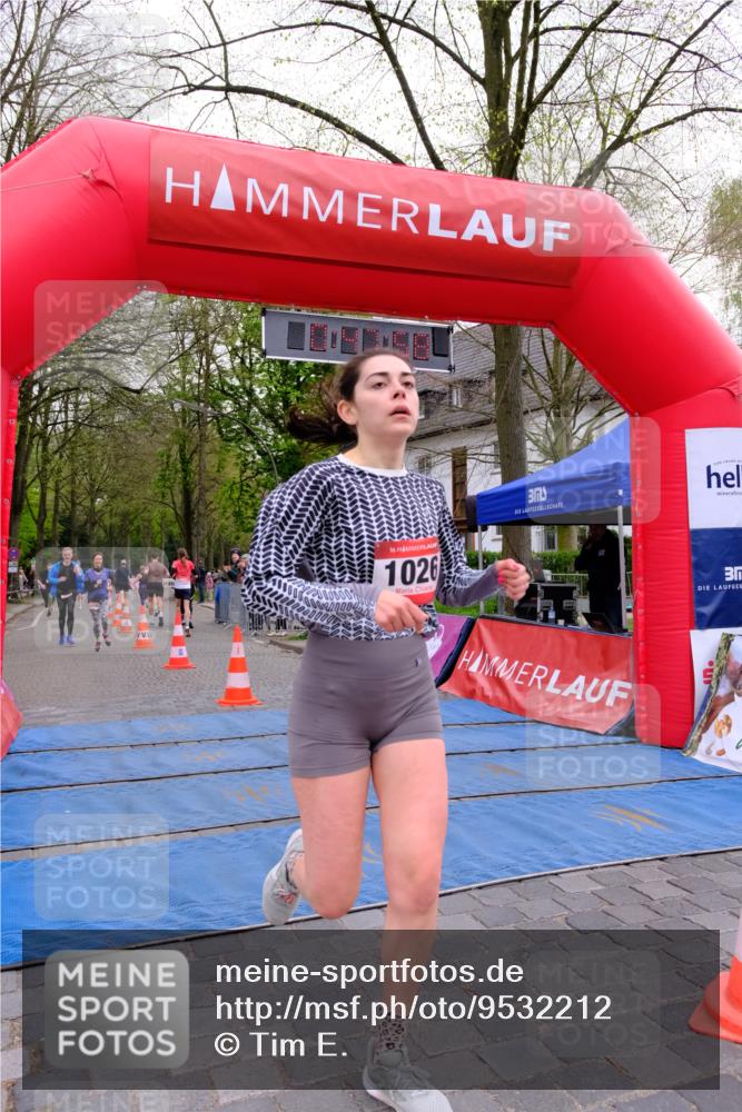 19.04.2026 - Hammer Lauf Tim E. http://msf.ph/oto/9532212 19.04.2026 10:33:06 Ziel 329, 338, 891, 999, 1026, 1800, 1896 meine-sportfotos.de