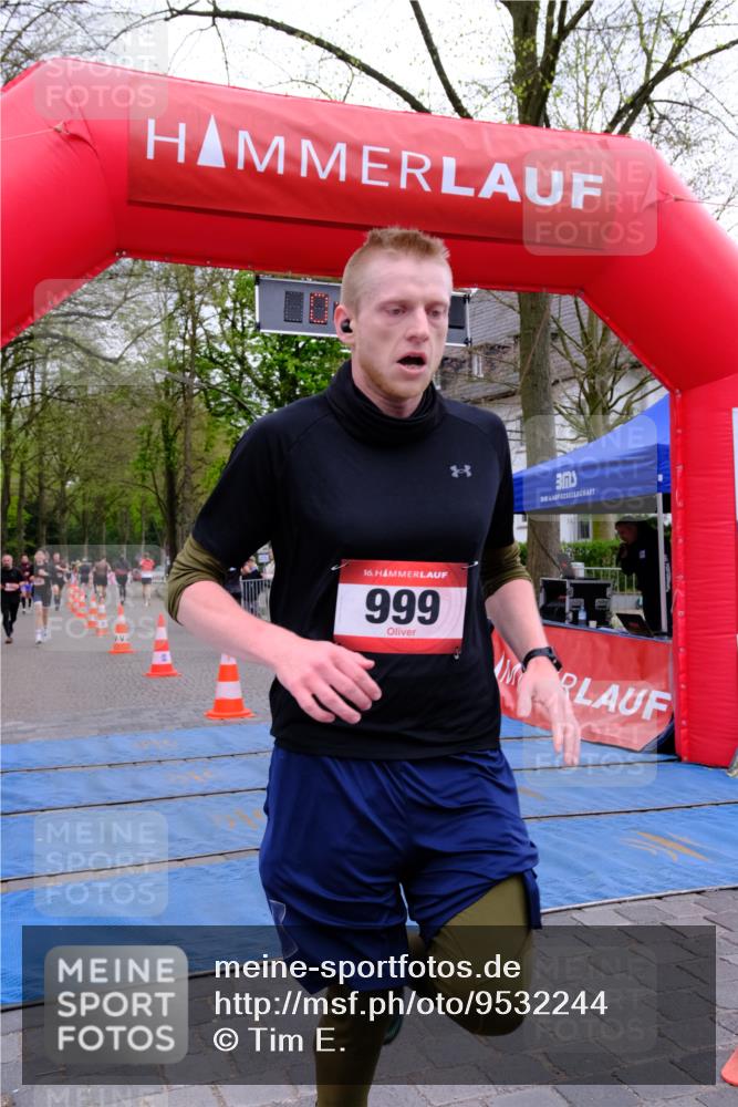 19.04.2026 - Hammer Lauf Tim E. http://msf.ph/oto/9532244 19.04.2026 10:33:11 Ziel 308, 338, 999, 1800, 1896, 1902 meine-sportfotos.de